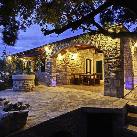 Stone House San Pelegrin Vila Vela Luka Exterior foto