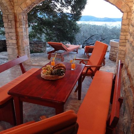 Stone House San Pelegrin Vila Vela Luka Exterior foto