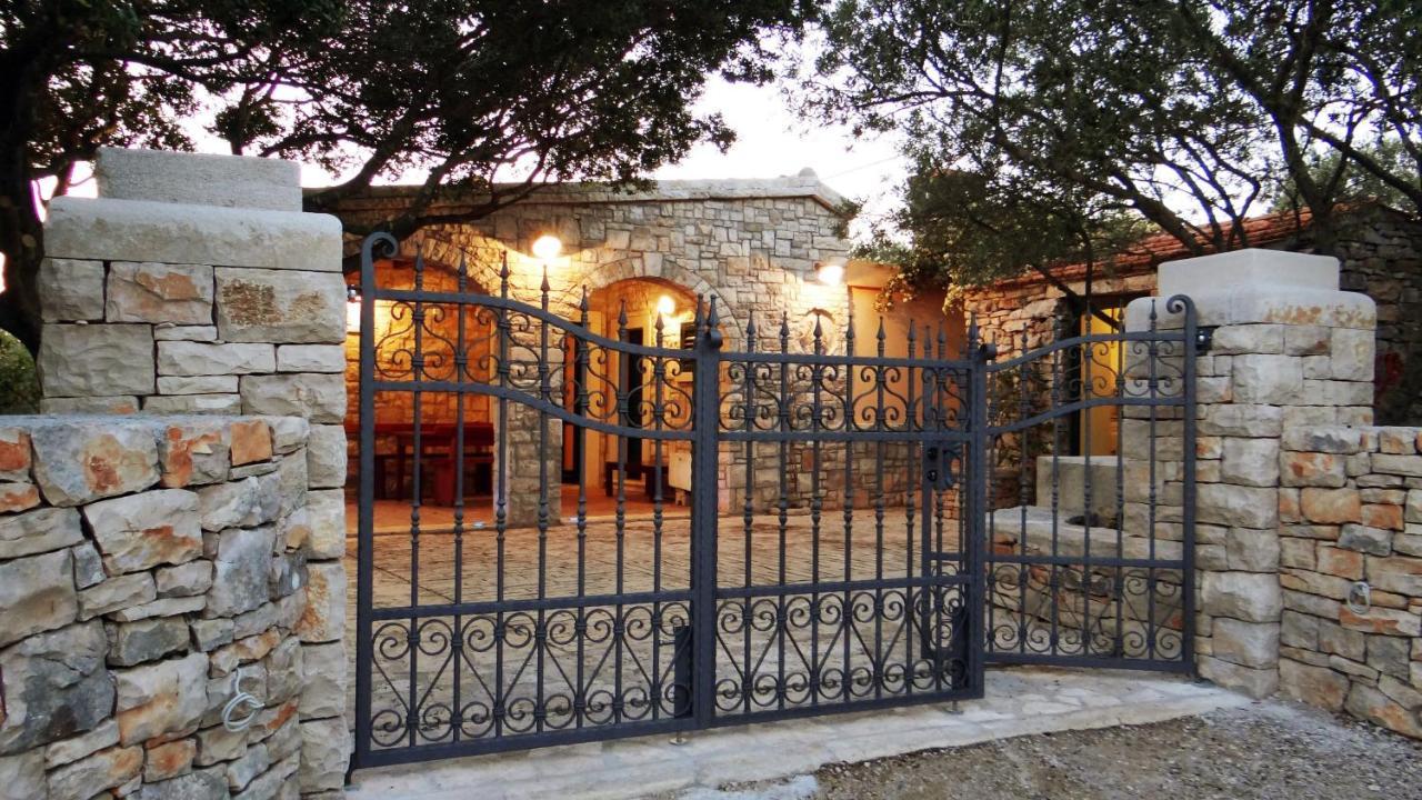 Stone House San Pelegrin Vila Vela Luka Exterior foto