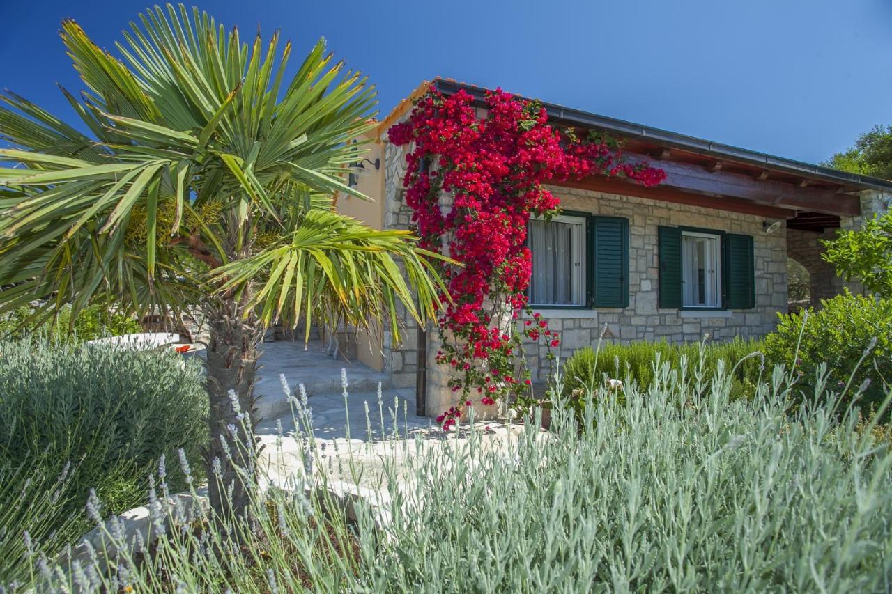 Stone House San Pelegrin Vila Vela Luka Exterior foto