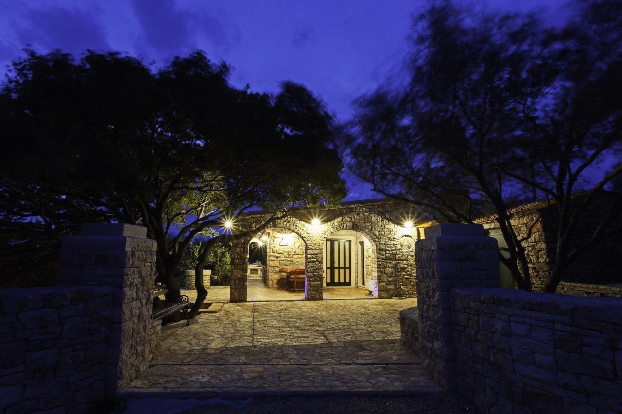 Stone House San Pelegrin Vila Vela Luka Exterior foto